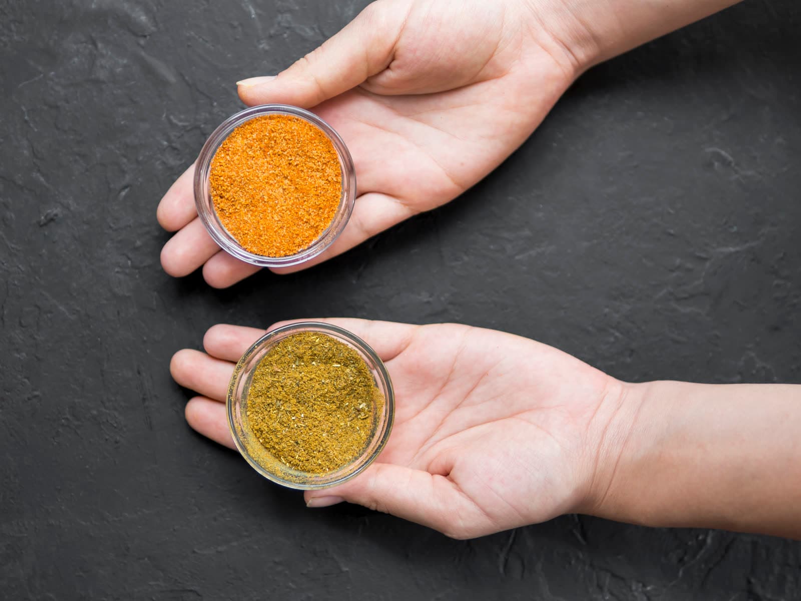Hand-Selected vs Machine-Sorted Spices: What Changes