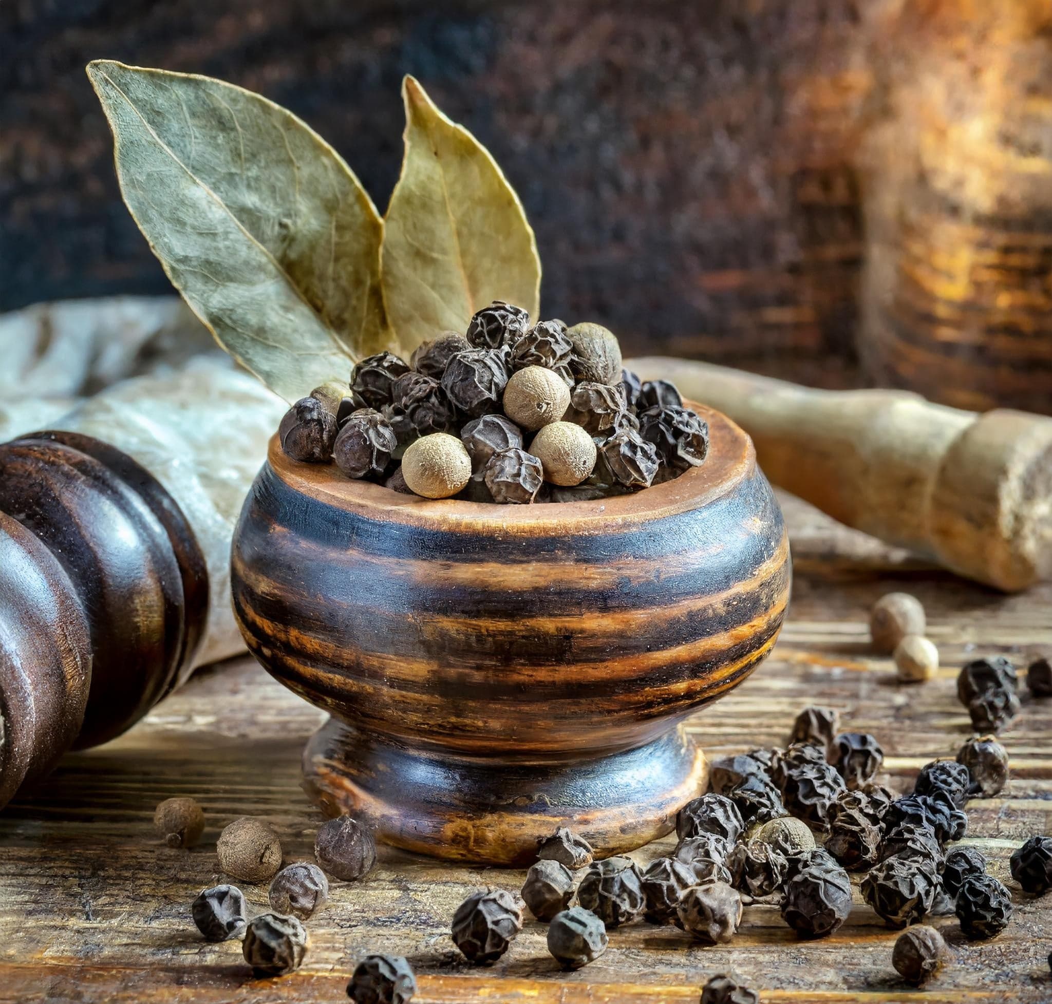 The Aromatic World of Whole Spices: Discovering the Essence of Black P